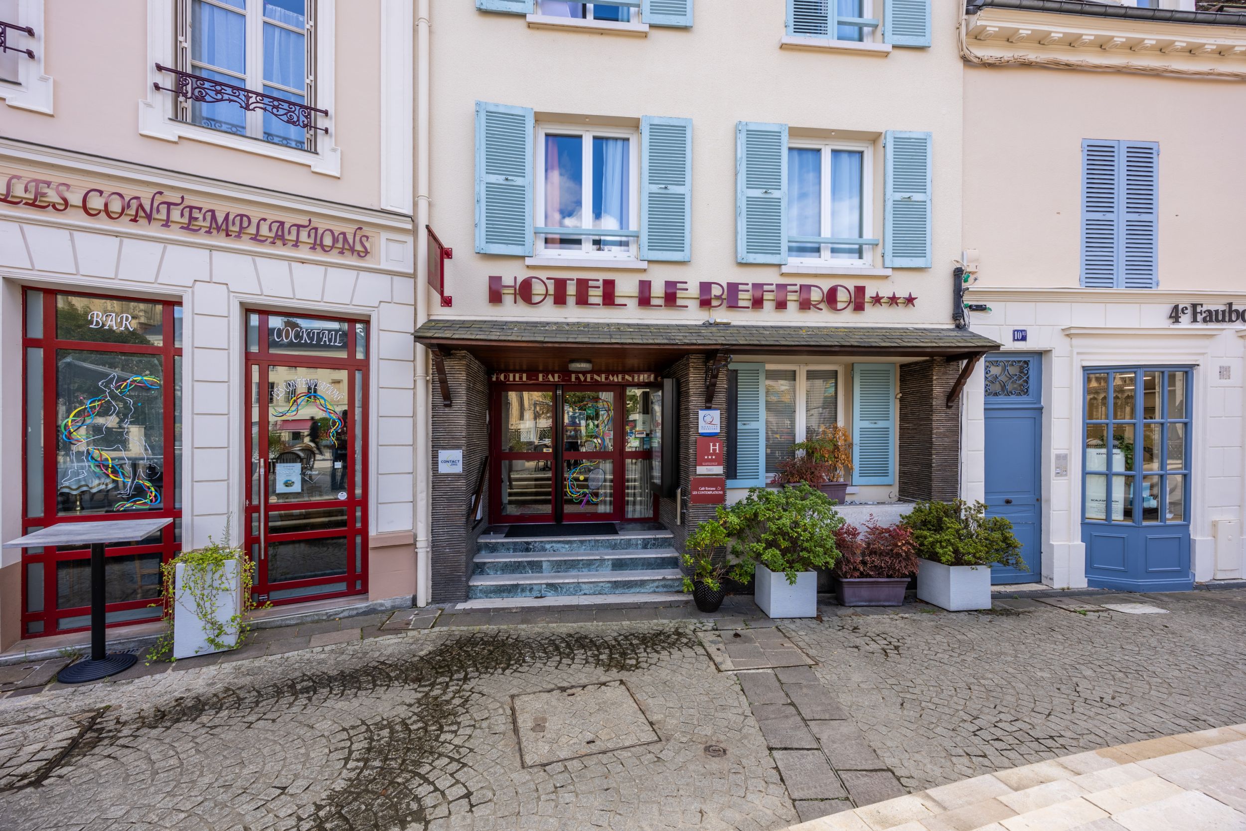 Hotel Le Beffroi in Dreux, France